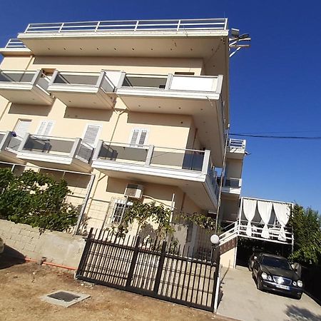 Collaku Apartment'S Vlore Ngoại thất bức ảnh