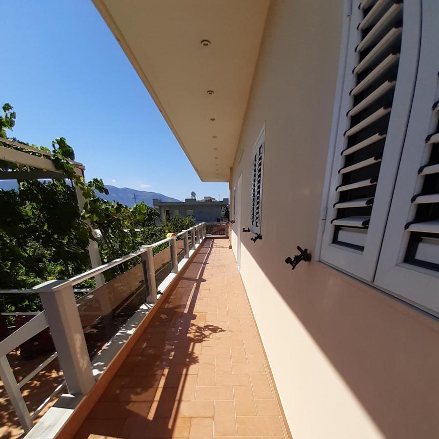 Collaku Apartment'S Vlore Ngoại thất bức ảnh