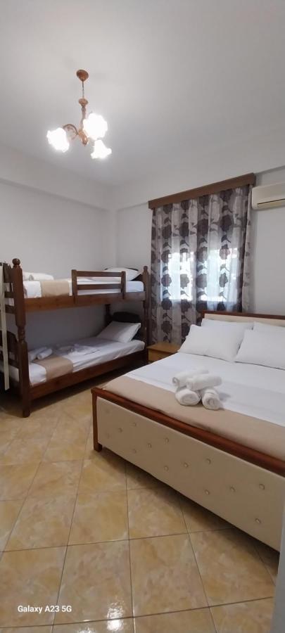 Collaku Apartment'S Vlore Ngoại thất bức ảnh